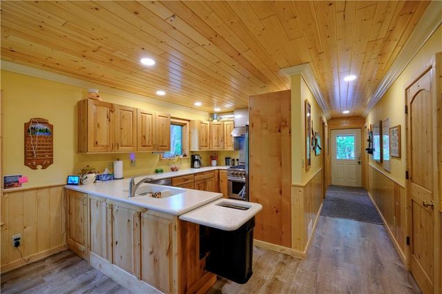 9138 W Johnson Road, Hayward, WI 54843