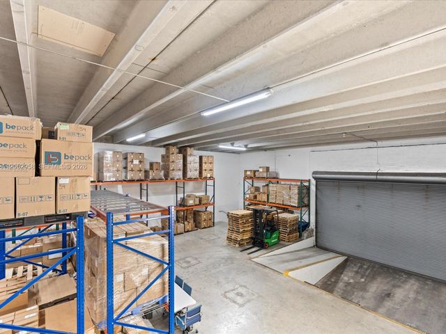 8011 NW 29th St 8011, Doral, FL 33122
