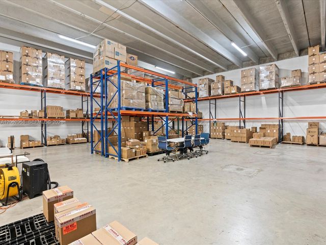 8011 NW 29th St 8011, Doral, FL 33122