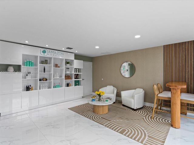 8011 NW 29th St 8011, Doral, FL 33122