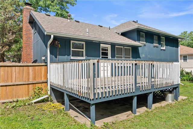 13205 Overhill Road, Grandview, MO 64030