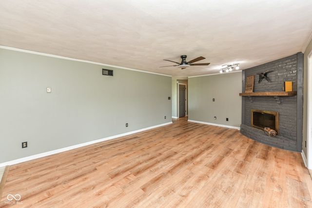 9054 W 8th Street, Anderson, IN 46011