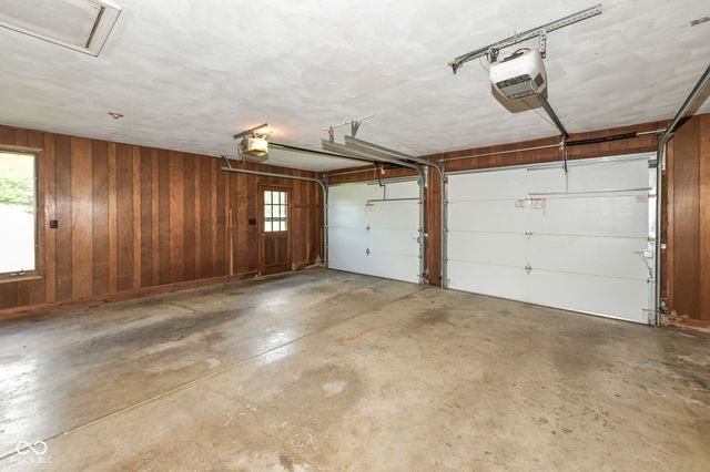 9054 W 8th Street, Anderson, IN 46011