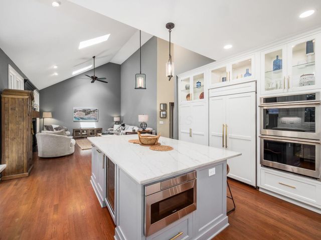 10748 Preston Way, Powell, OH 43065