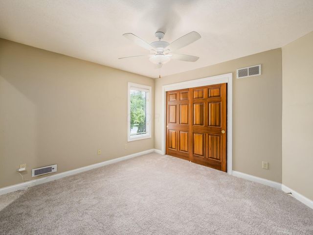 10748 Preston Way, Powell, OH 43065