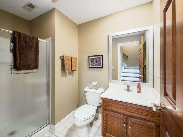 10748 Preston Way, Powell, OH 43065