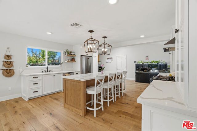 7022 Lofty Grove Drive, Rancho Palos Verdes, CA 90275