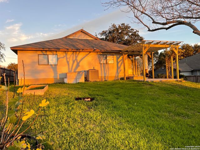 2003 Ellison Dr, San Antonio, TX 78245