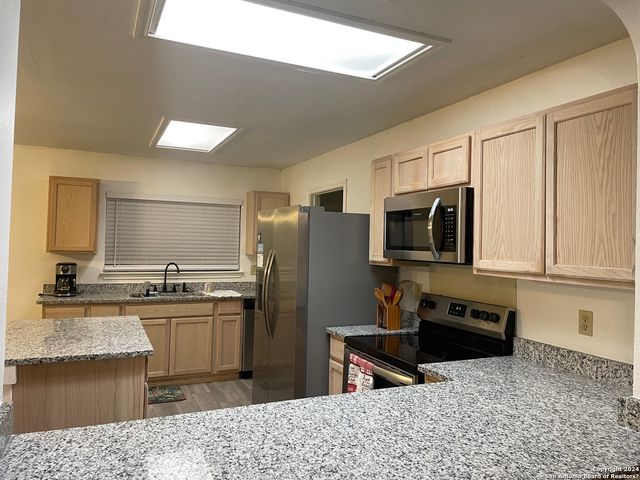 2003 Ellison Dr, San Antonio, TX 78245