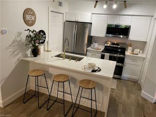 8940 Colonnades CT E # 721, Bonita Springs, FL 34135