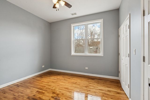 9935 S Winston Avenue, Chicago, IL 60643