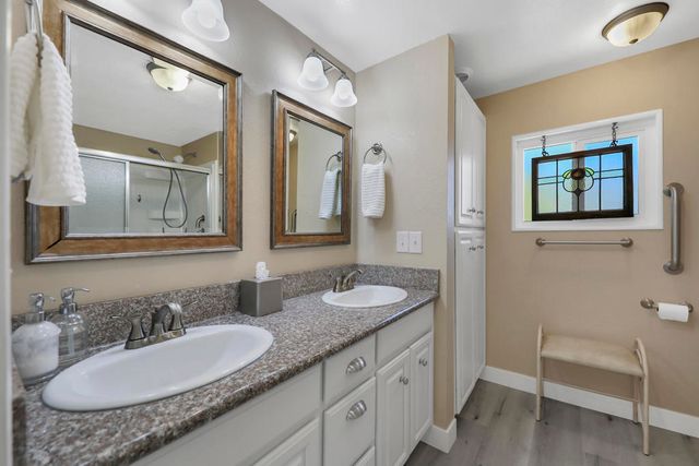 73450 Country Club Drive 214, Palm Desert, CA 92260