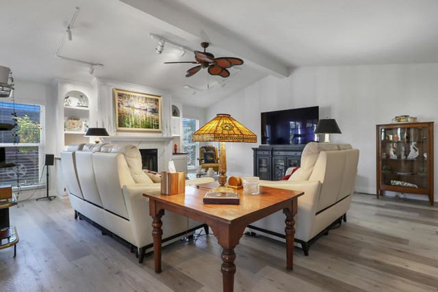 73450 Country Club Drive 214, Palm Desert, CA 92260