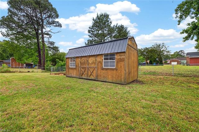 4913 Vico DR, Chesapeake, VA 23321