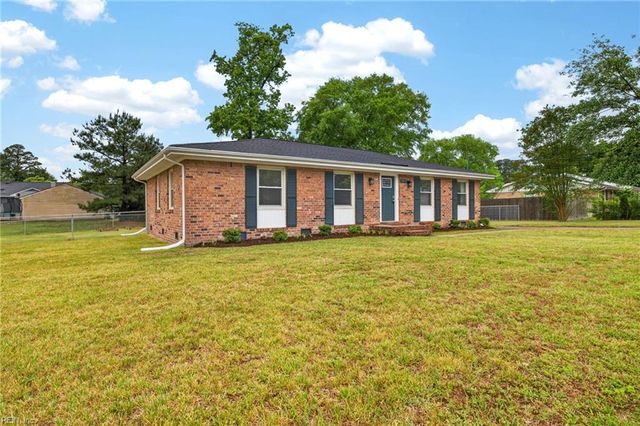 4913 Vico DR, Chesapeake, VA 23321