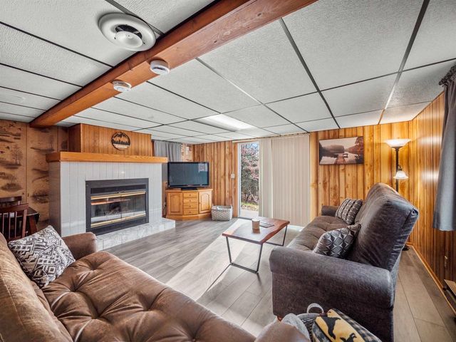 W10199 BIGHORN LANE, Hancock, WI 54943