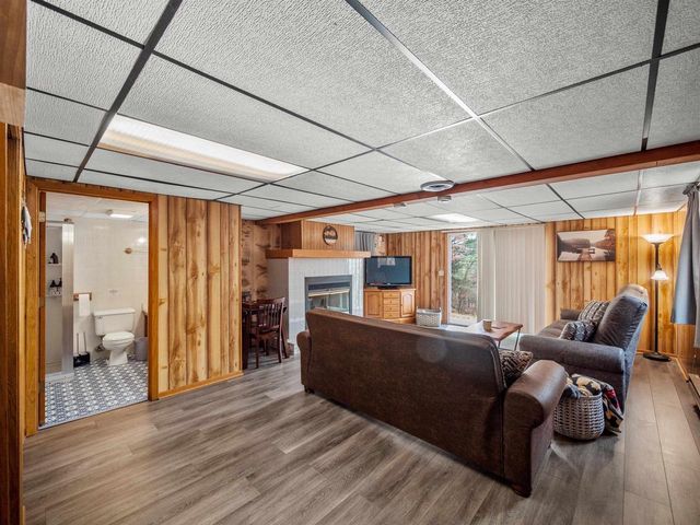 W10199 BIGHORN LANE, Hancock, WI 54943