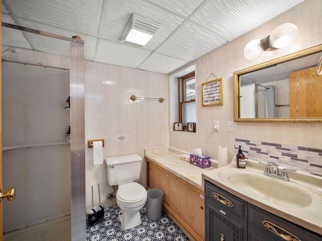 W10199 BIGHORN LANE, Hancock, WI 54943