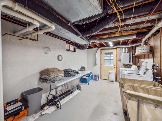 W10199 BIGHORN LANE, Hancock, WI 54943