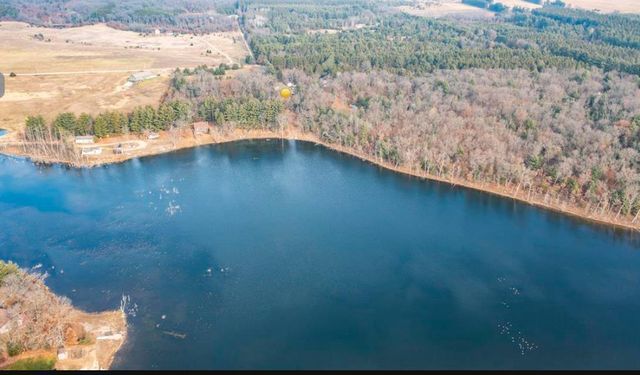 W10199 BIGHORN LANE, Hancock, WI 54943