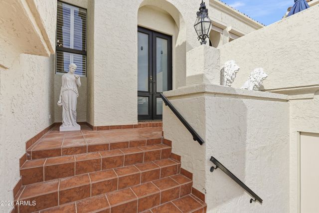 3800 E LINCOLN Drive 6, Phoenix, AZ 85018