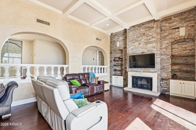 3800 E LINCOLN Drive 6, Phoenix, AZ 85018