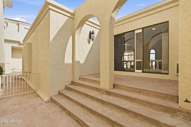 3800 E LINCOLN Drive 6, Phoenix, AZ 85018