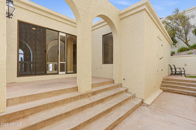 3800 E LINCOLN Drive 6, Phoenix, AZ 85018