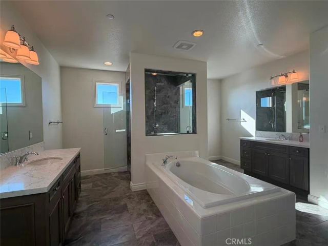 21 Barberry, Lake Forest, CA 92630