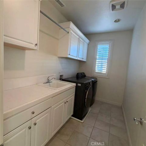 21 Barberry, Lake Forest, CA 92630