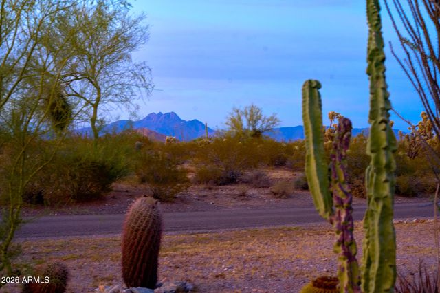 5315 E MCKELLIPS Boulevard, Apache Junction, AZ 85119
