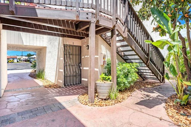 6735 Amherst 1E, San Diego, CA 92115