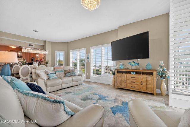 2668 Beach Boulevard, 206, Biloxi, MS 39531