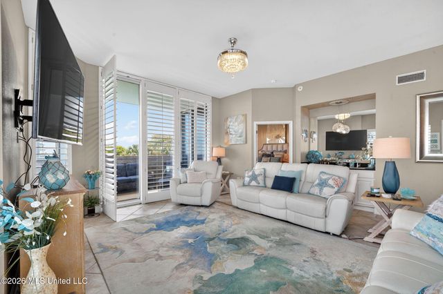 2668 Beach Boulevard, 206, Biloxi, MS 39531