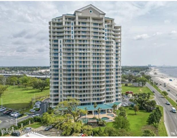 2668 Beach Boulevard, 206, Biloxi, MS 39531