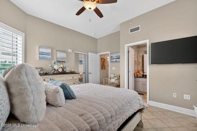 2668 Beach Boulevard, 206, Biloxi, MS 39531