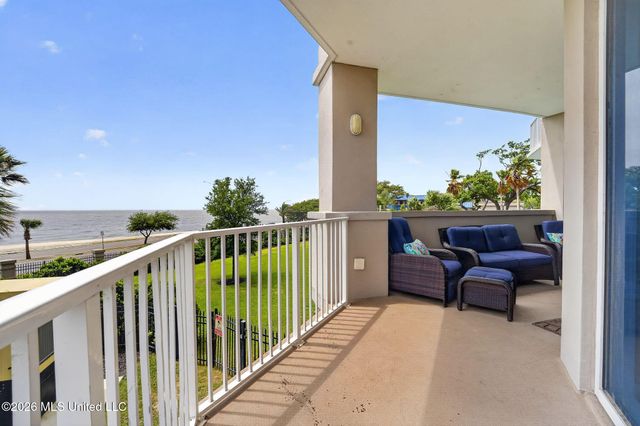 2668 Beach Boulevard, 206, Biloxi, MS 39531