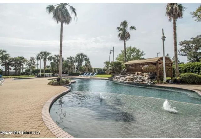2668 Beach Boulevard, 206, Biloxi, MS 39531