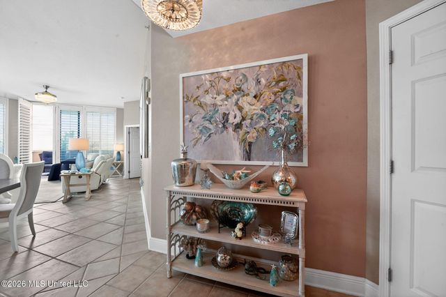 2668 Beach Boulevard, 206, Biloxi, MS 39531
