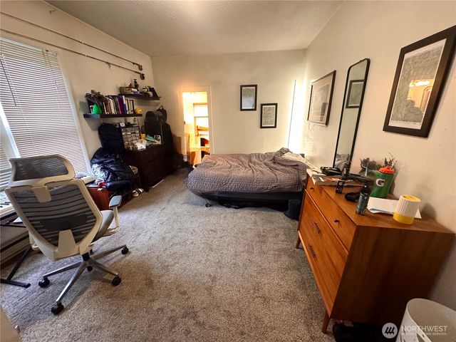 2323 E Street, Bellingham, WA 98225