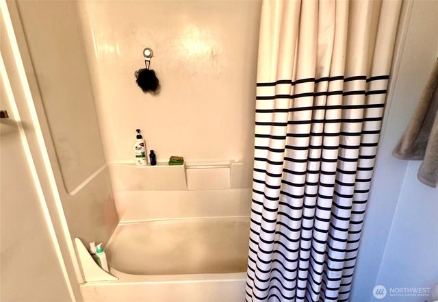 2323 E Street, Bellingham, WA 98225