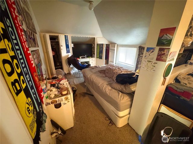 2323 E Street, Bellingham, WA 98225