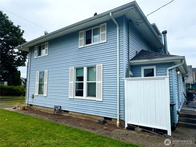 2323 E Street, Bellingham, WA 98225