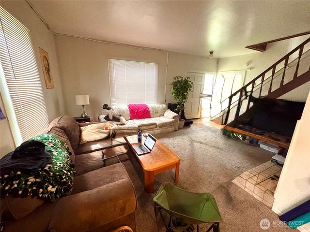 2323 E Street, Bellingham, WA 98225