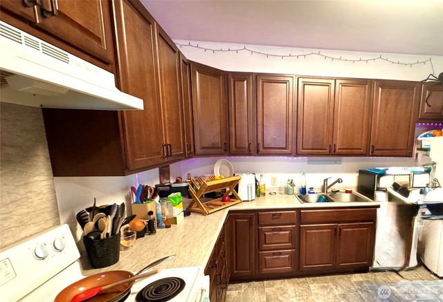 2323 E Street, Bellingham, WA 98225