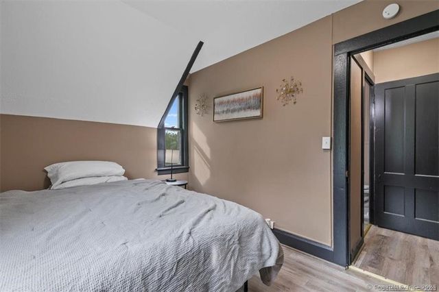 7 Swan Avenue, Norwich, CT 06360