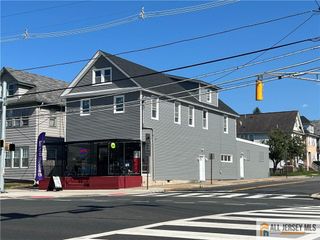 588 Livingston Avenue 2B, North Brunswick, NJ 08902