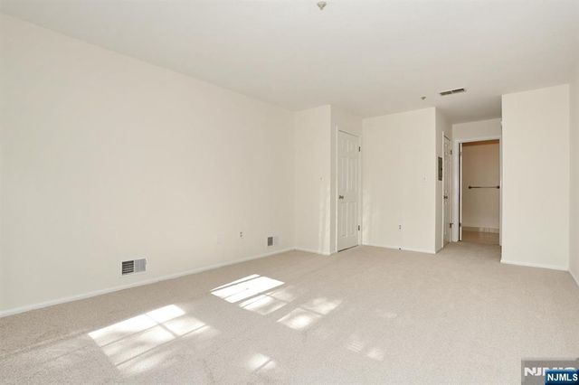 1273 Paddington Road, Mahwah, NJ 07430