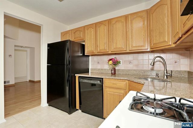 1273 Paddington Road, Mahwah, NJ 07430
