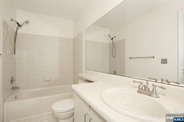 1273 Paddington Road, Mahwah, NJ 07430
